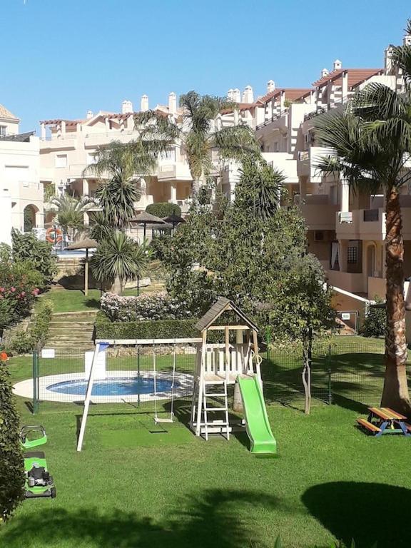 מנילבה Duquesa Fairways, A Spacious Apartment With Fabulous Views And Facilities מראה חיצוני תמונה