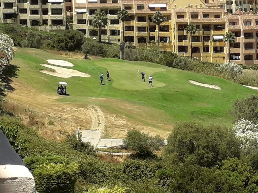 מנילבה Duquesa Fairways, A Spacious Apartment With Fabulous Views And Facilities מראה חיצוני תמונה